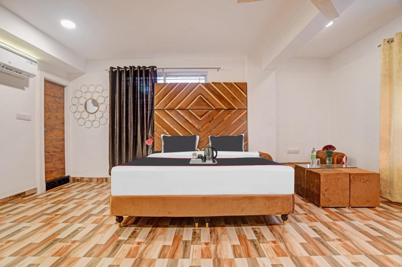 Hotel Collection O 93695 Western Arc 3*